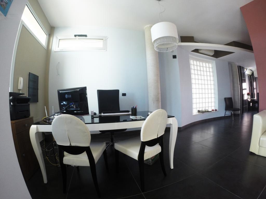 B&B Via Gallipoli อเลซิโอ ภายนอก รูปภาพ