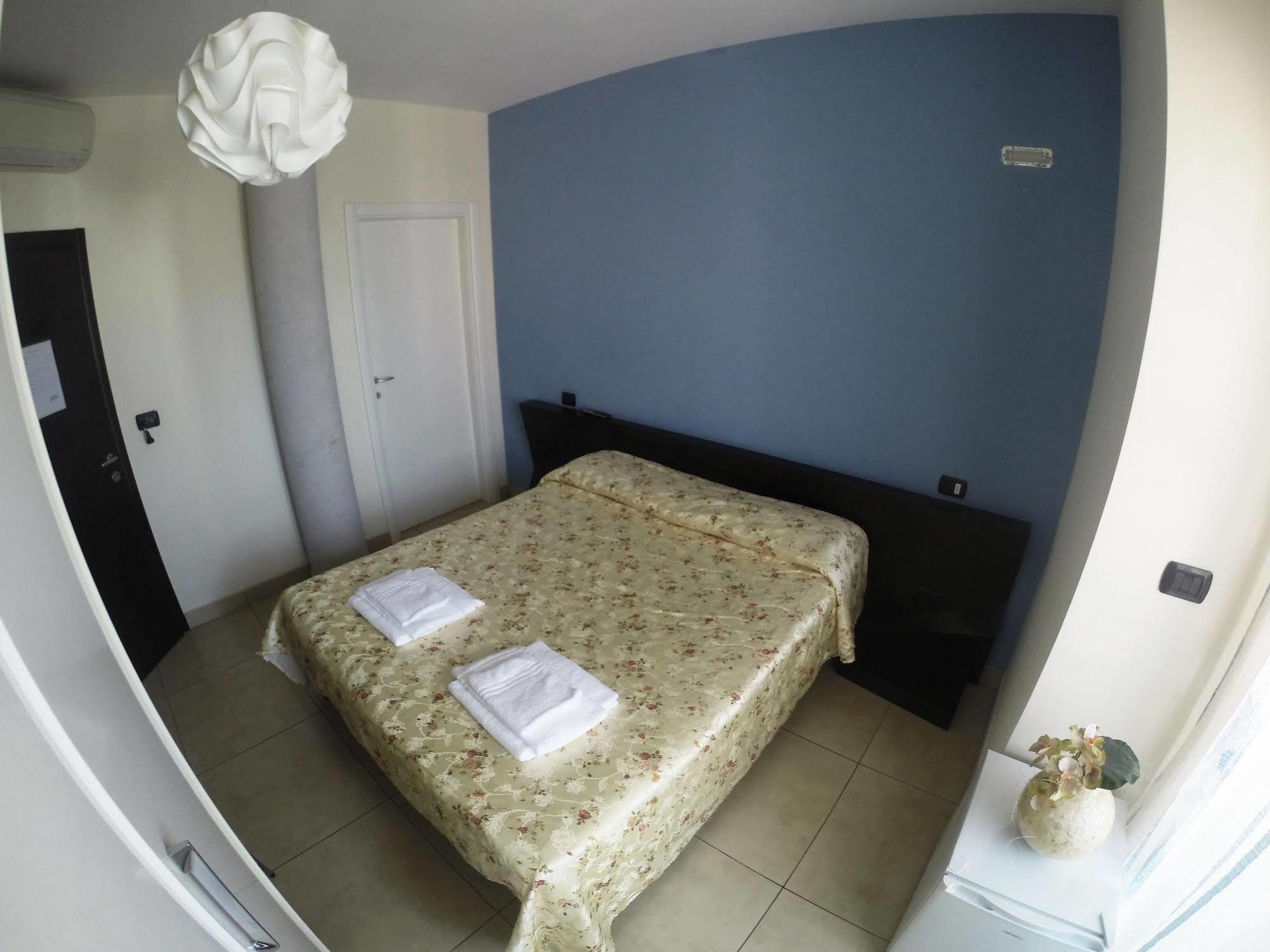 B&B Via Gallipoli อเลซิโอ ภายนอก รูปภาพ