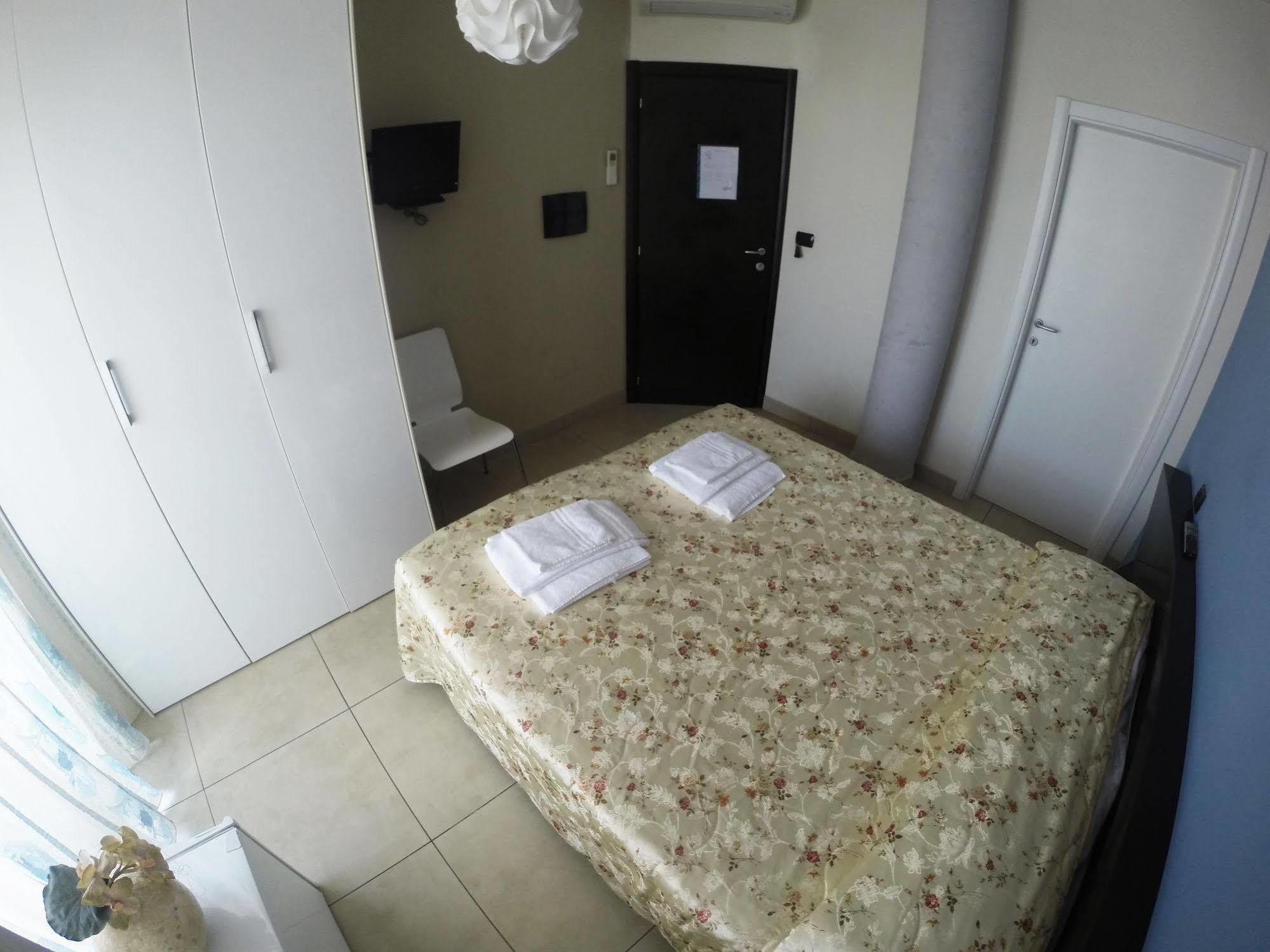 B&B Via Gallipoli อเลซิโอ ภายนอก รูปภาพ
