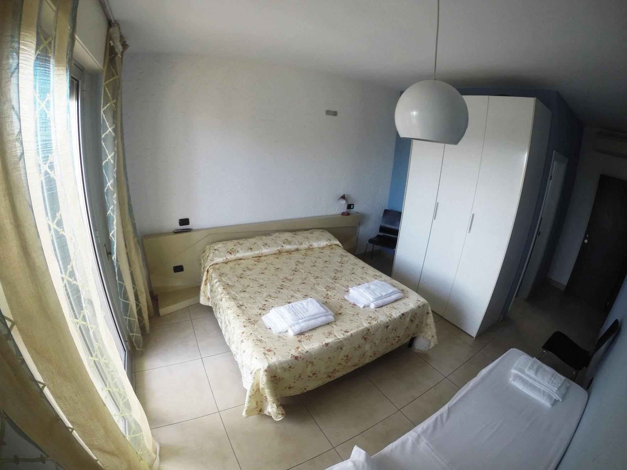 B&B Via Gallipoli อเลซิโอ ภายนอก รูปภาพ